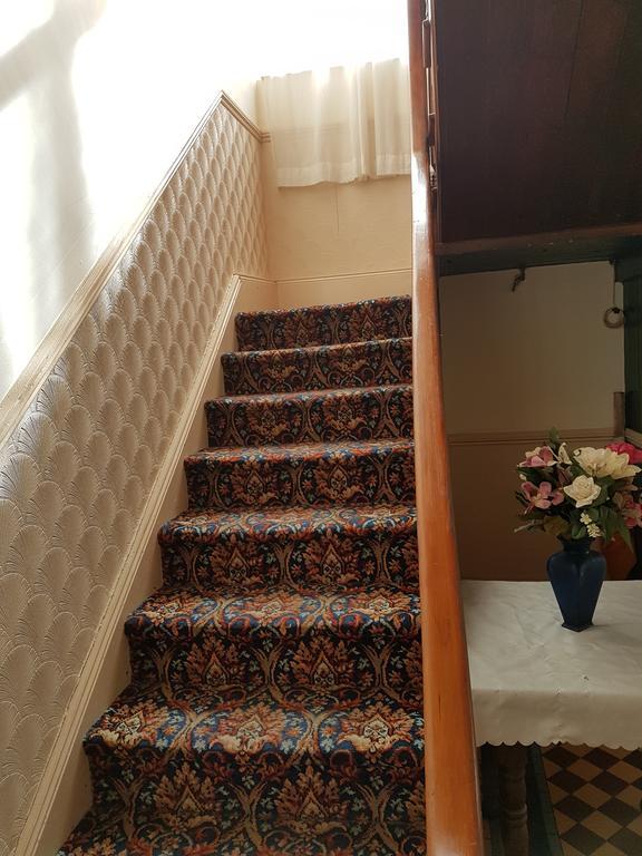 Myles Creek Hotel Kilkee Eksteriør billede