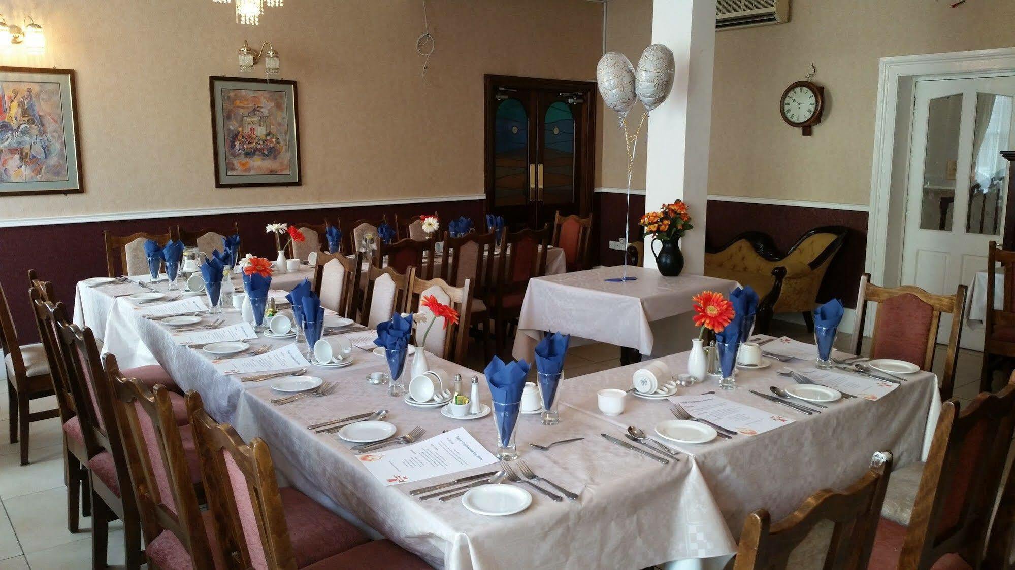 Myles Creek Hotel Kilkee Eksteriør billede